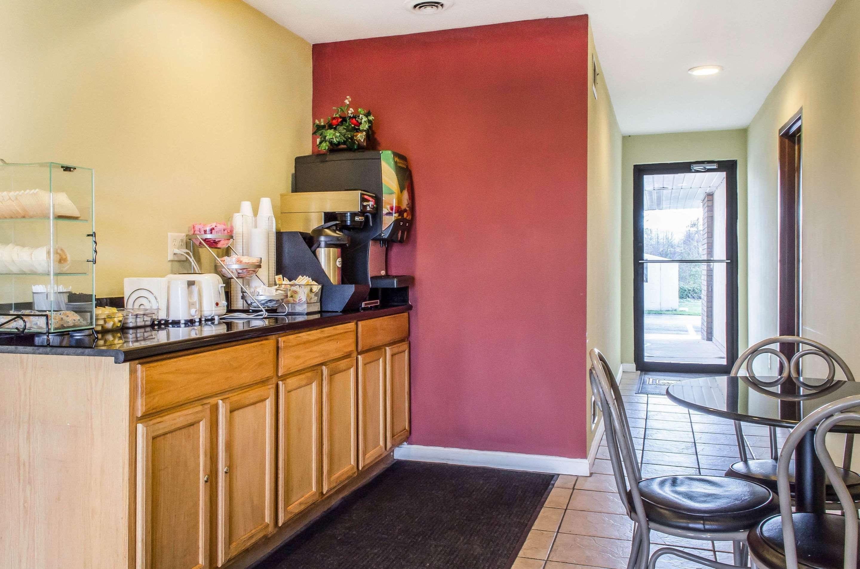 Rodeway Inn Shippensburg Extérieur photo